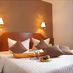 Kleefelder Hof 3*