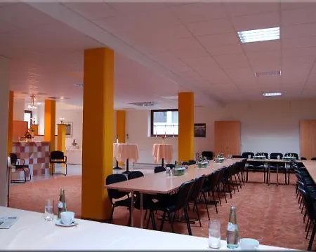 Kleefelder Hof Szálloda Hannover