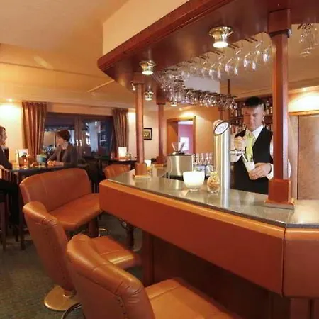 Kleefelder Hof מלון