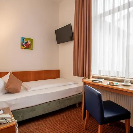 מלון Kleefelder Hof