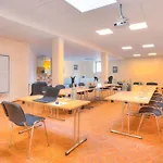Kleefelder Hof 3*